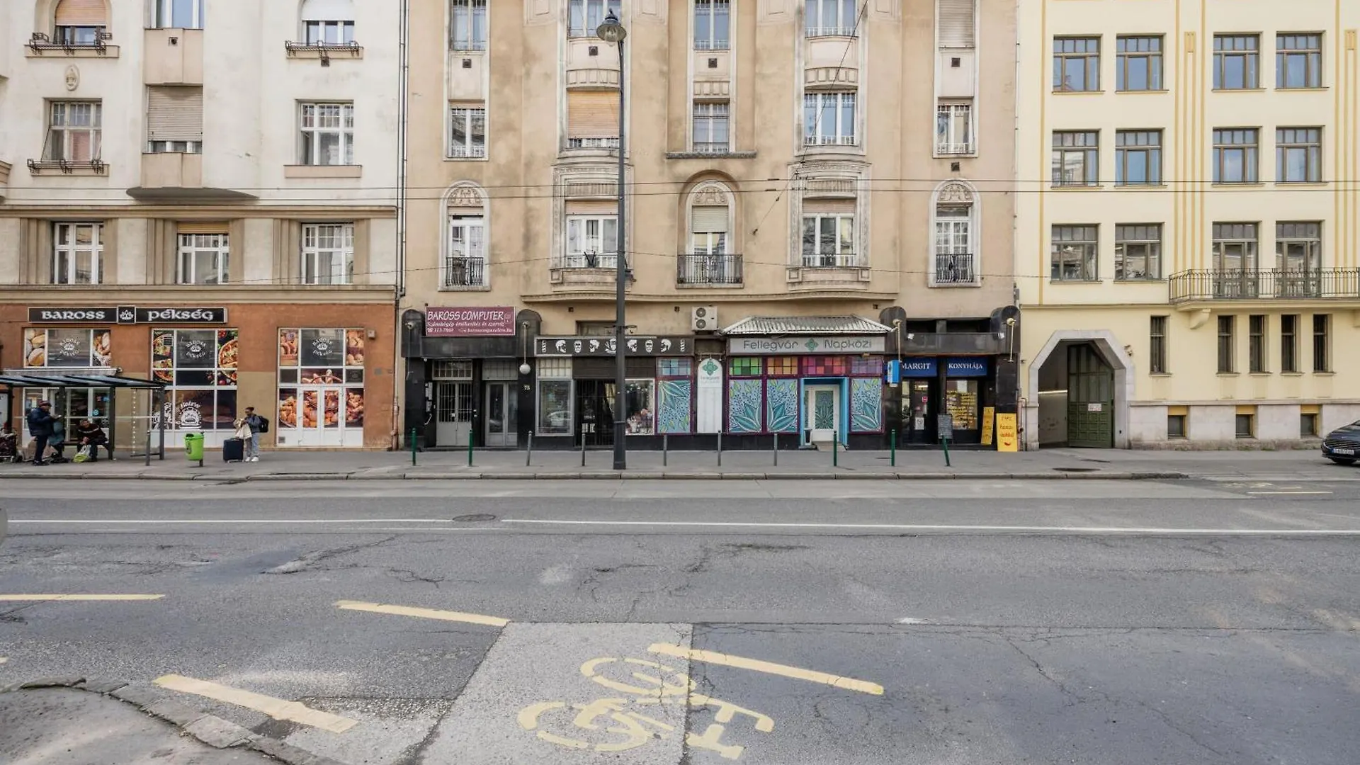 Budapestayz - Baross Apartments 0*, בודפשט